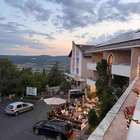 Hotel Oleo