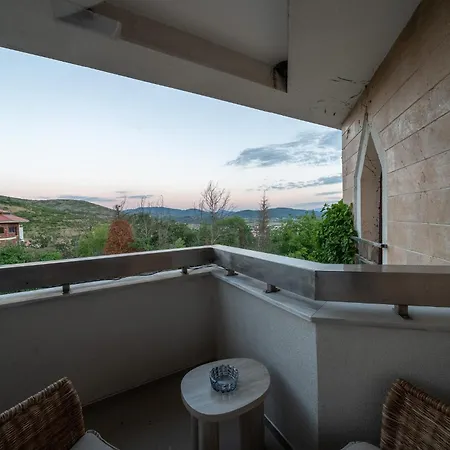 Oleo Hotel
