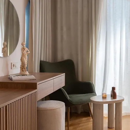 Oleo Hotel Momchilgrad